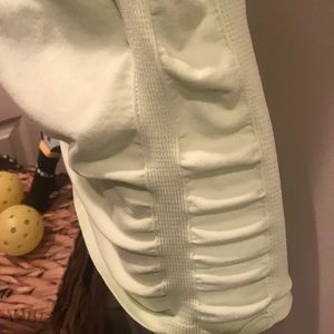 Athleta Activewear Short Sleeve Top Size M